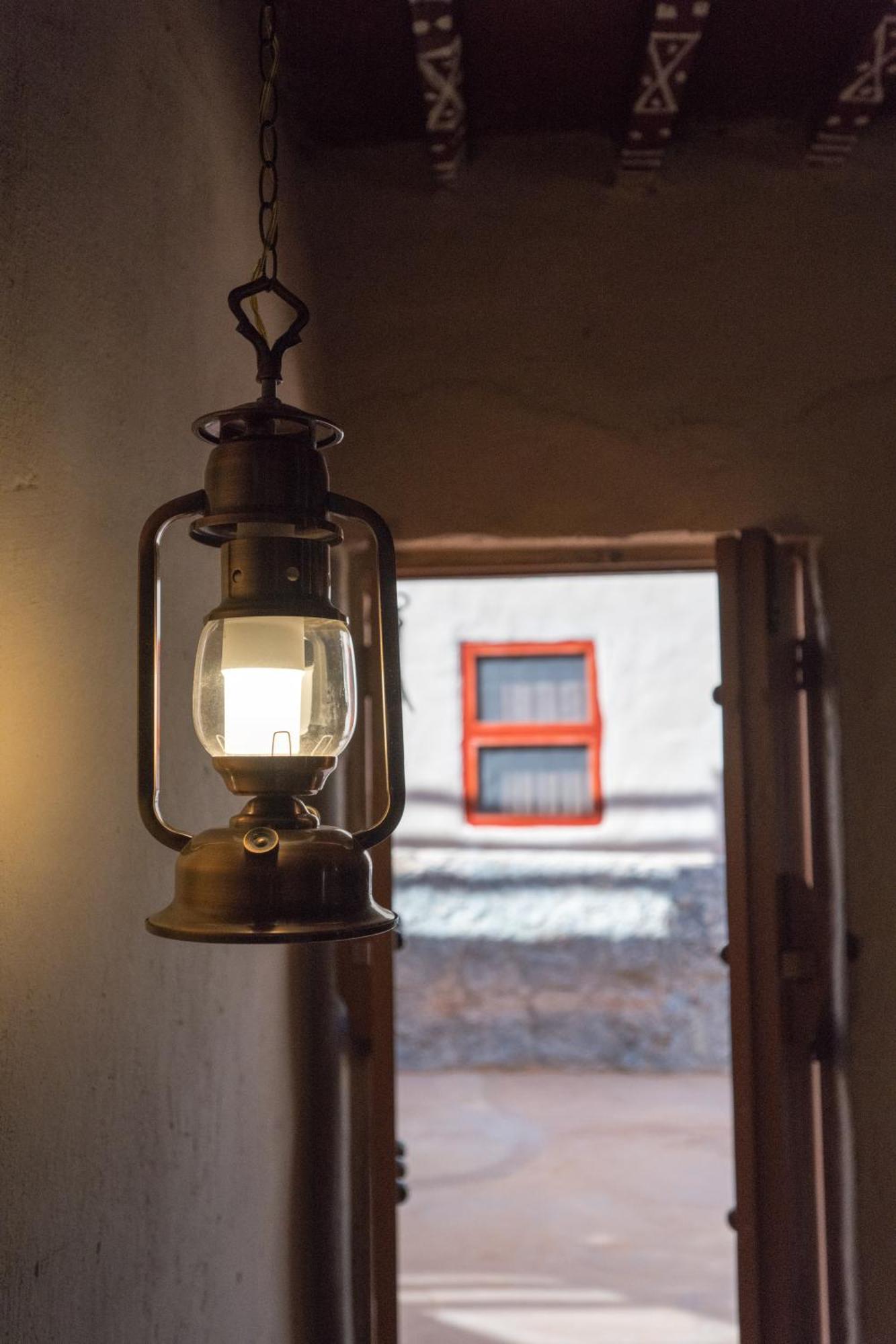 بيت نُزل السلام Bait Salam Inn Al Ḩamrāʼ エクステリア 写真